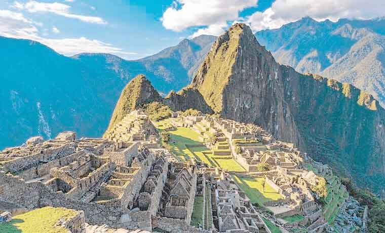 machi picchu of peru duniya ke saat ajube